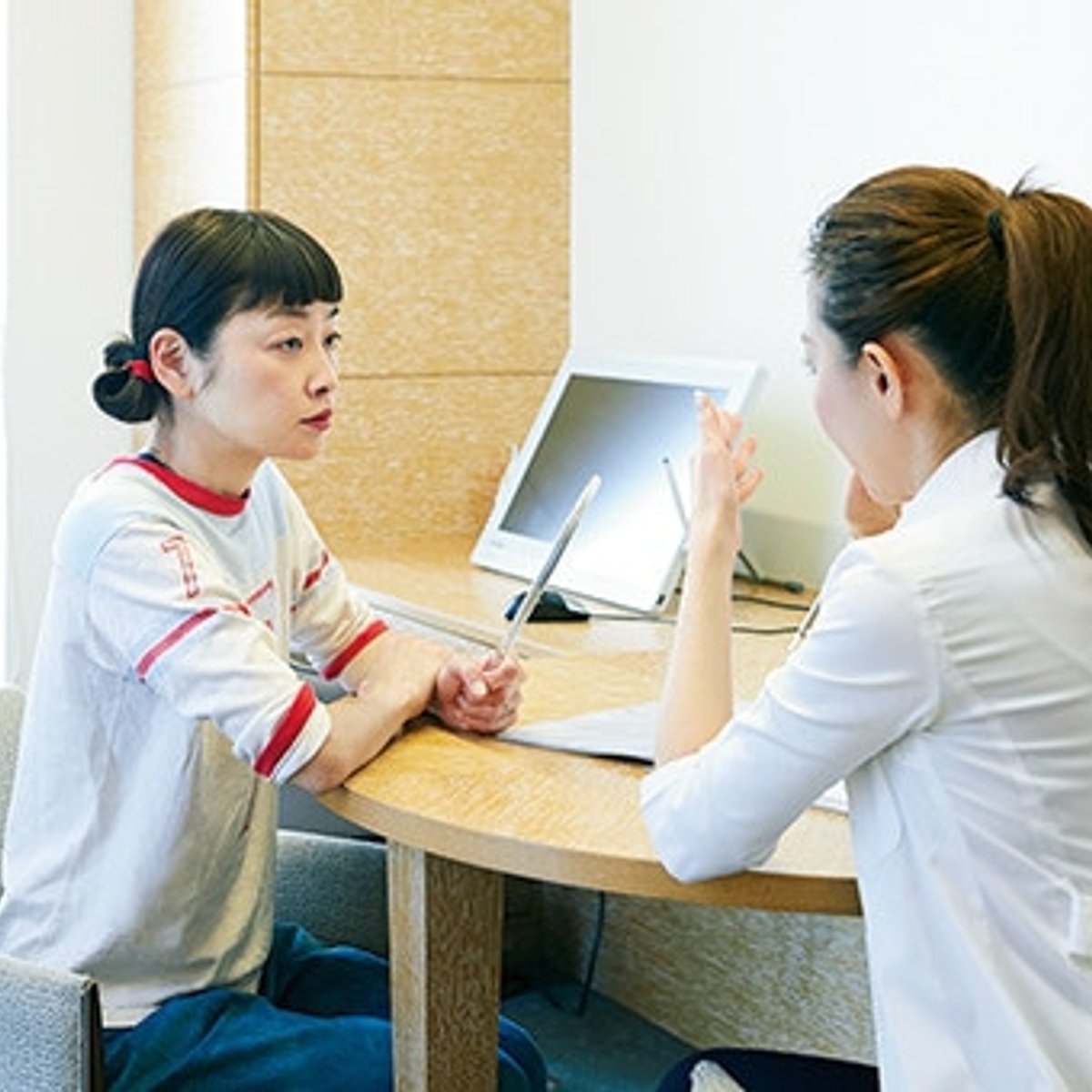 【3万円前後でキレイの投資】クリニックでシミを取りたい。