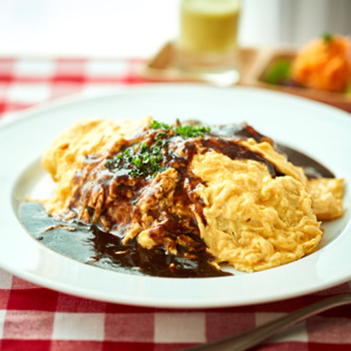 海外からのツーリストも夢中になる、極上オムライス。