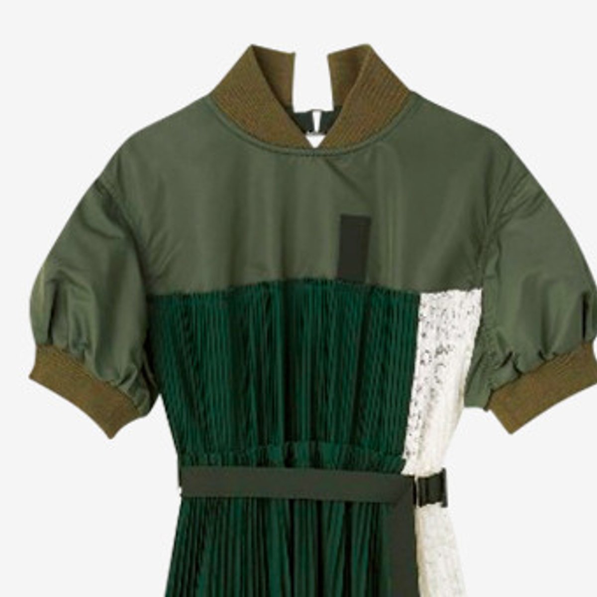 バーニーズとサカイの限定カプセルコレクションが発売に。