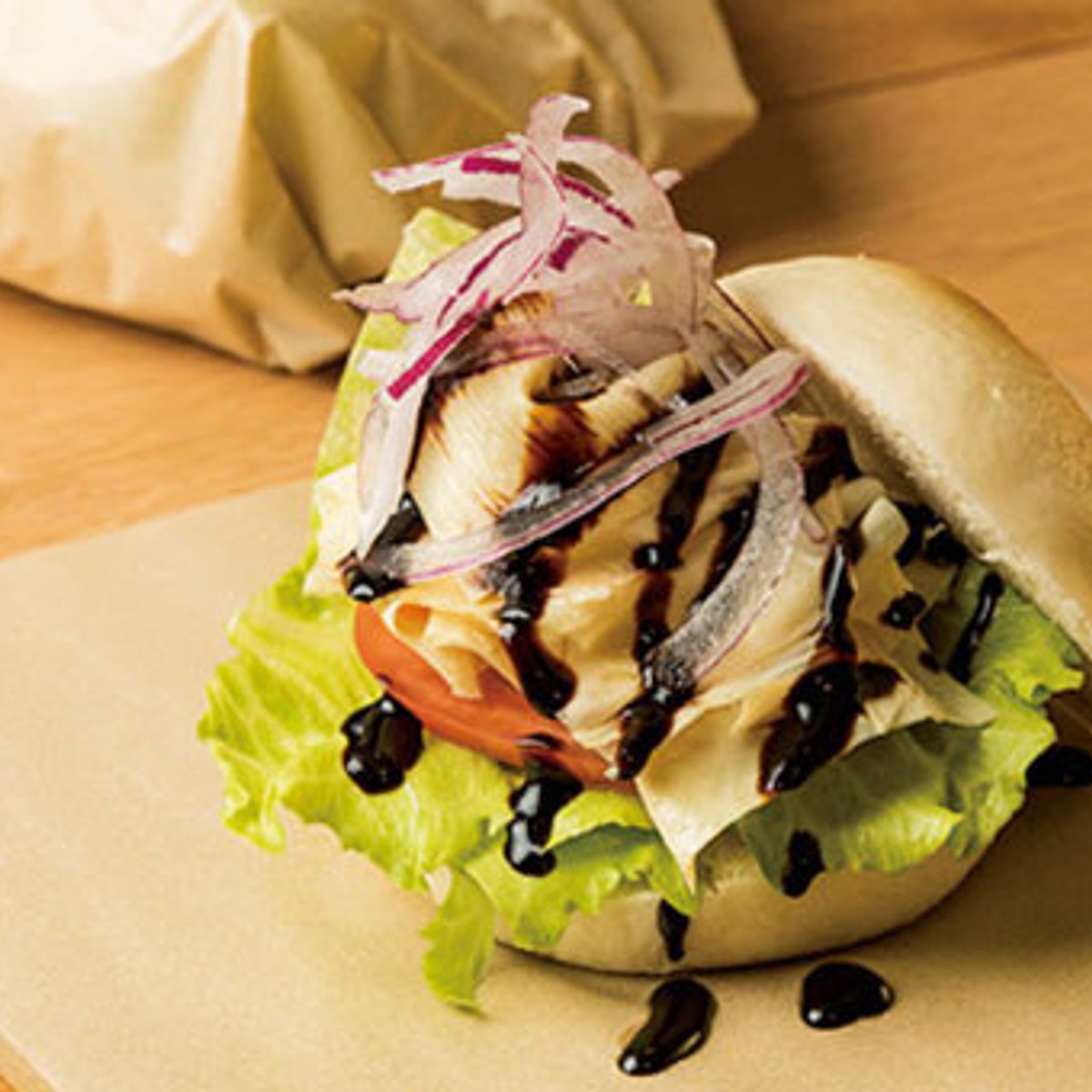 新感覚のチャイニーズファストフードを、テイクアウトで。