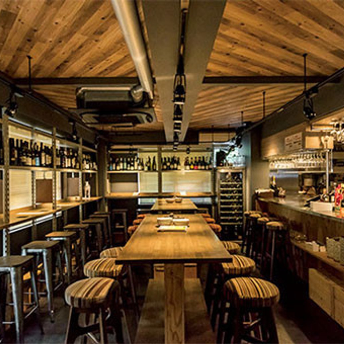 豊富な点心が揃う、六本木のチャイナバル。