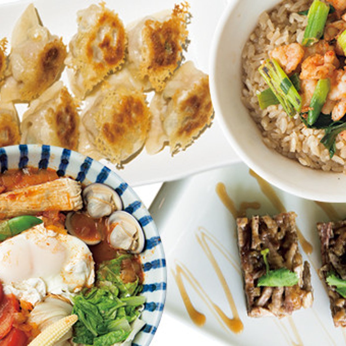 食文化の宝庫、台南ならではの小吃（シャオチー）を頰張る。