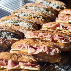 【大人のための韓国旅グルメ】ソウルで立ち寄りたい、おいしいパンのあるカフェ7選。