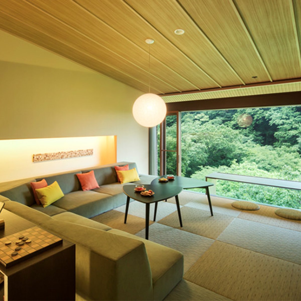 3人以上の輪で楽しめば、運気が増幅！