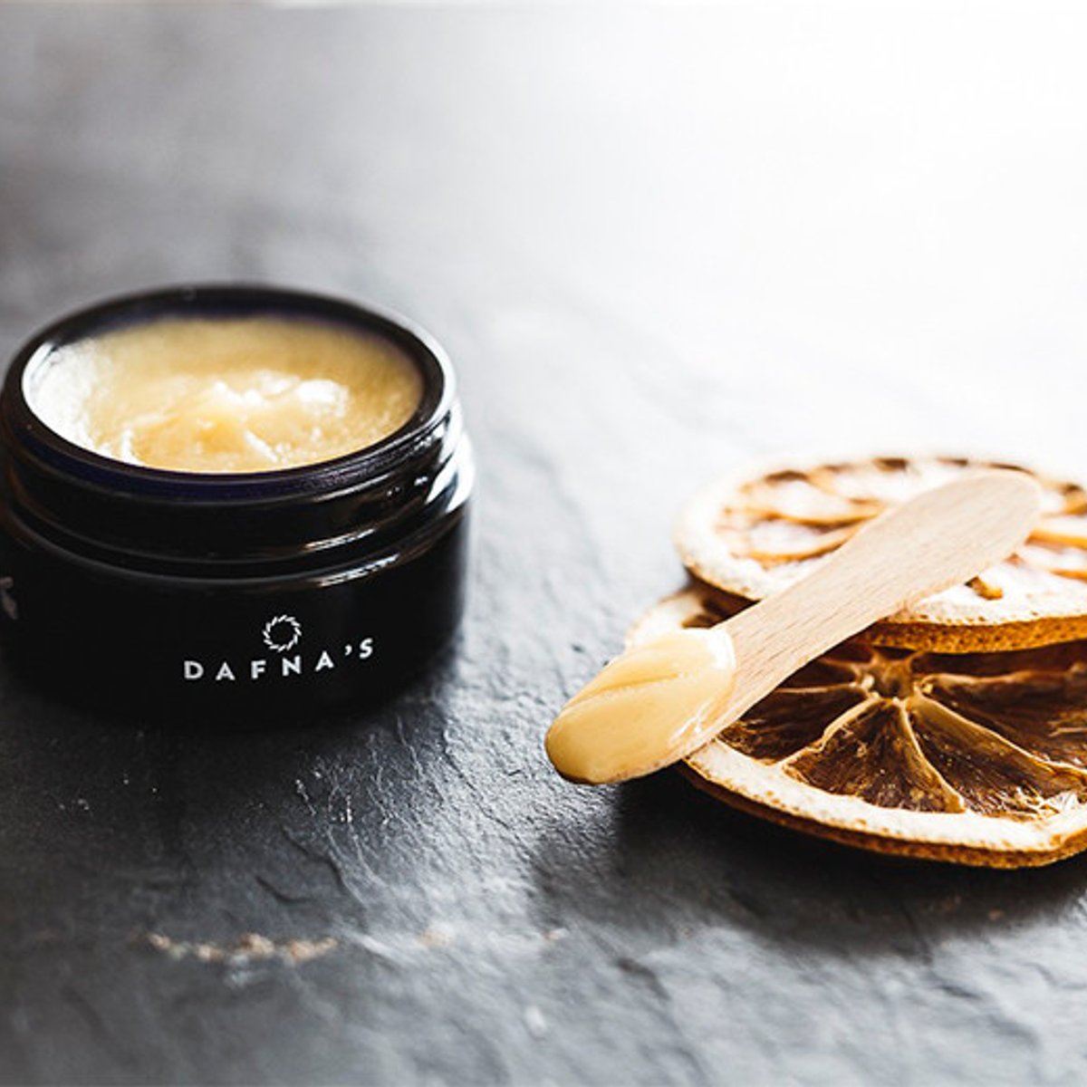 【パリ、美容の話題 2】オーガニック・スキンケア・ストア。