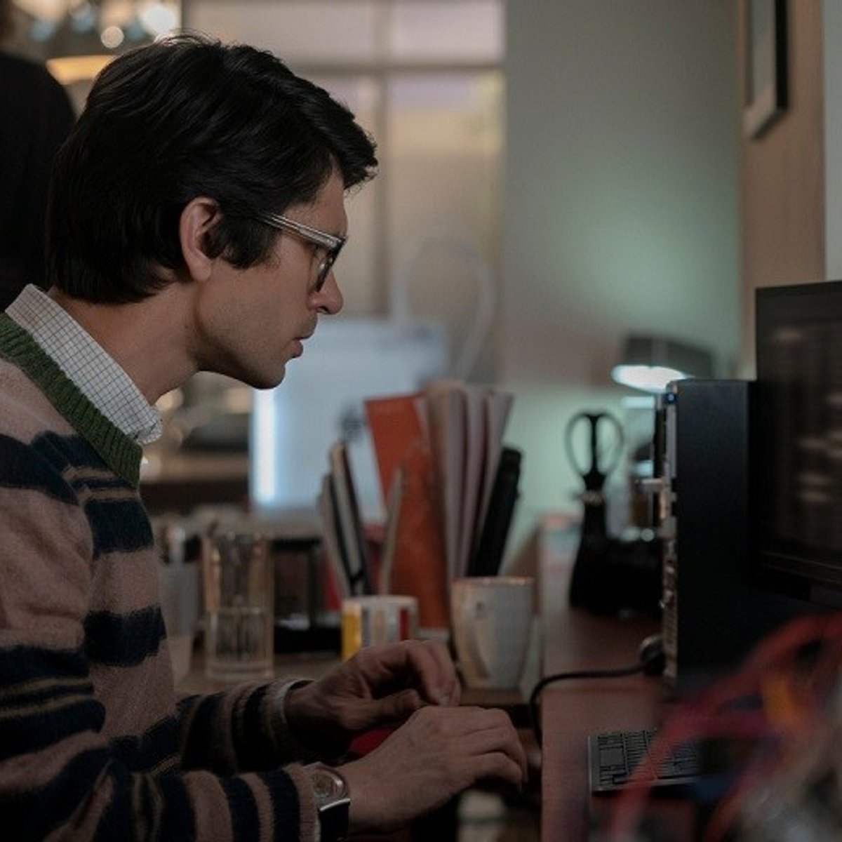 スウォッチが7番目の007限定ウォッチを発売。