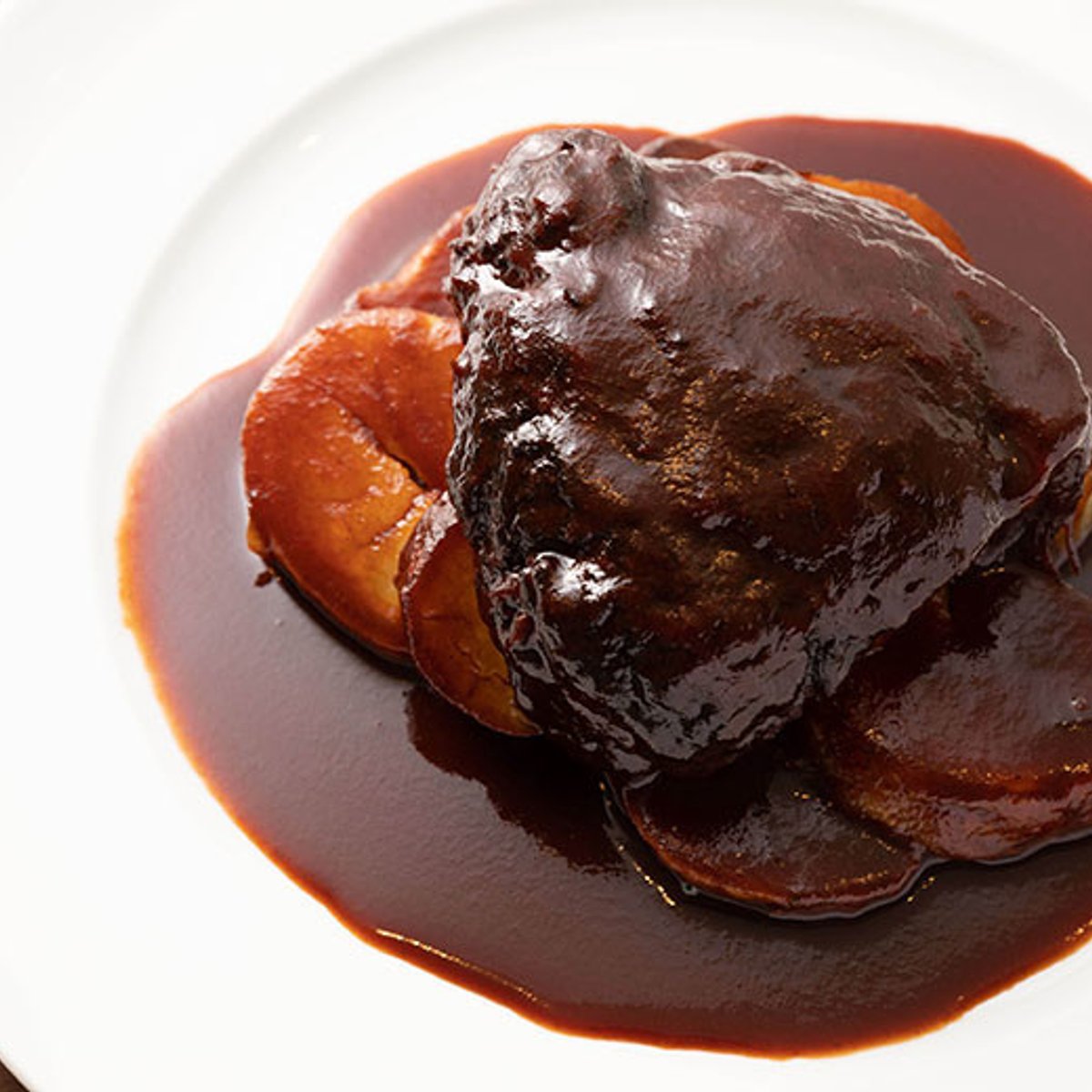 ワインをふんだんに使った、ブルゴーニュの郷土料理。