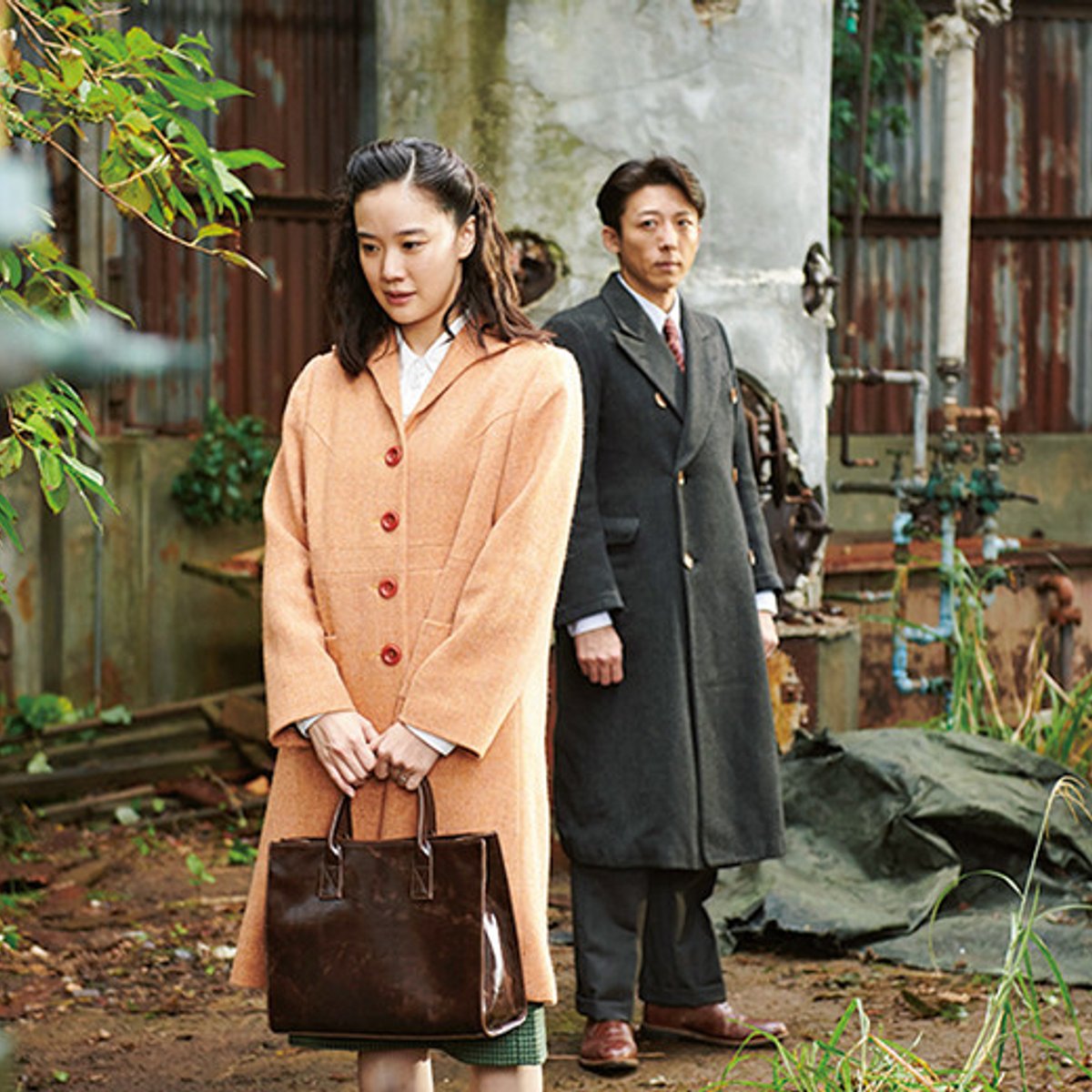 蒼井優・高橋一生が歴史の闇を体現する『スパイの妻』。