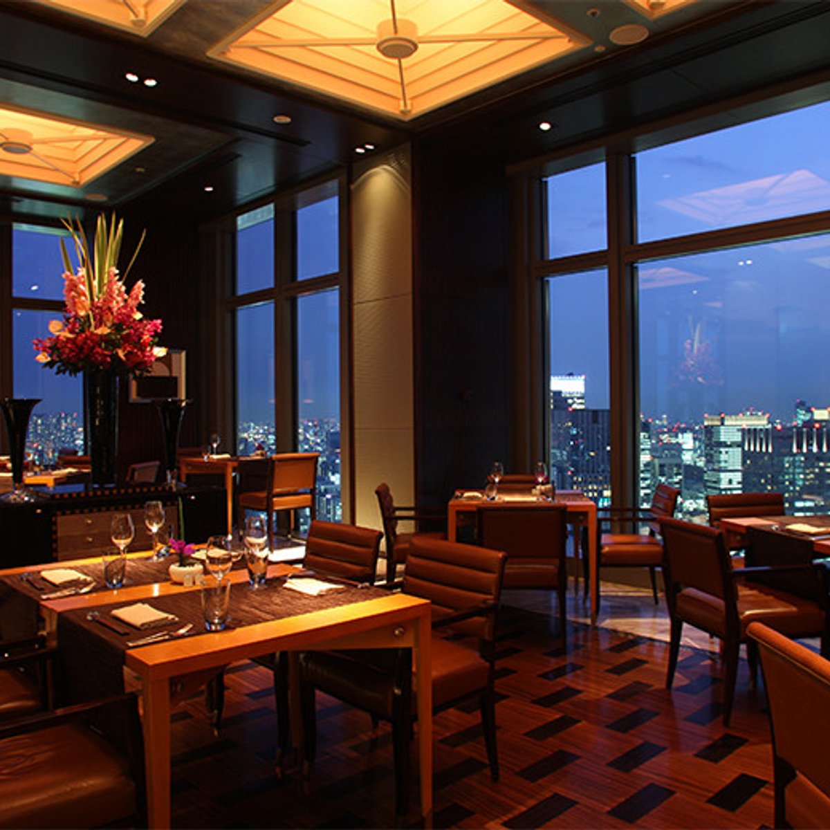 いまこそ都心のラグジュアリーホテルでステイケーション。