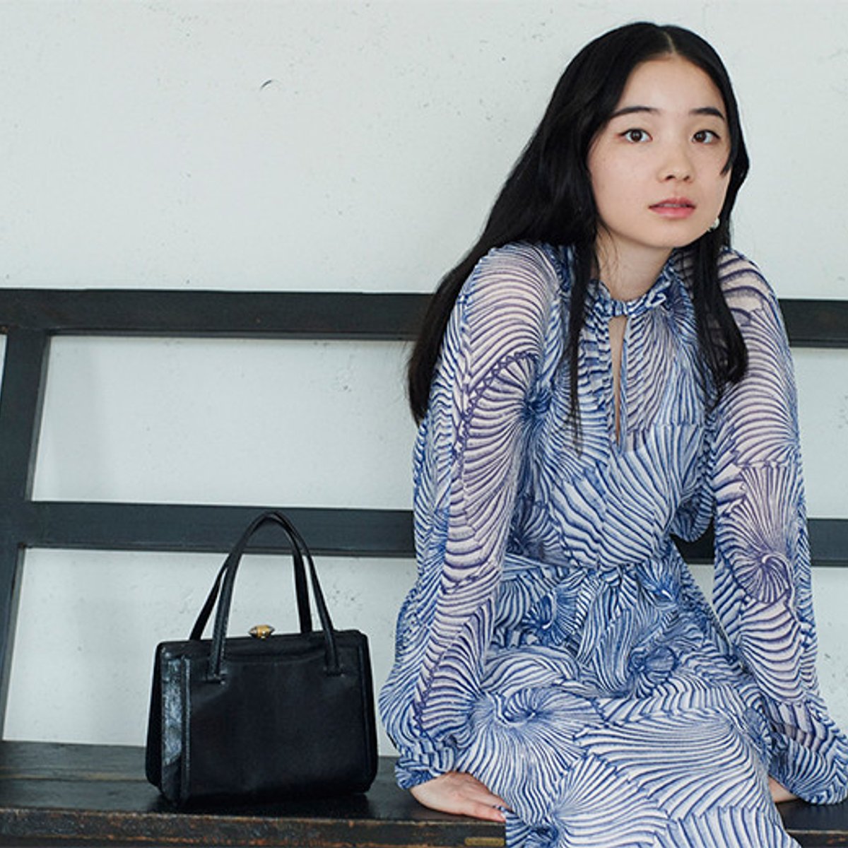 福地桃子が惹かれるのは、 持ち主の個性が出る革の味わい。