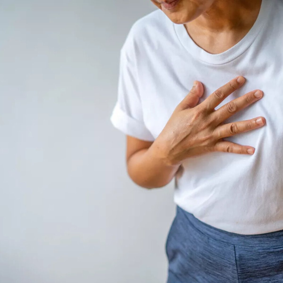 女性の心血管疾患のリスクが男性より高い？見逃されがちな「病気のサイン」とは。