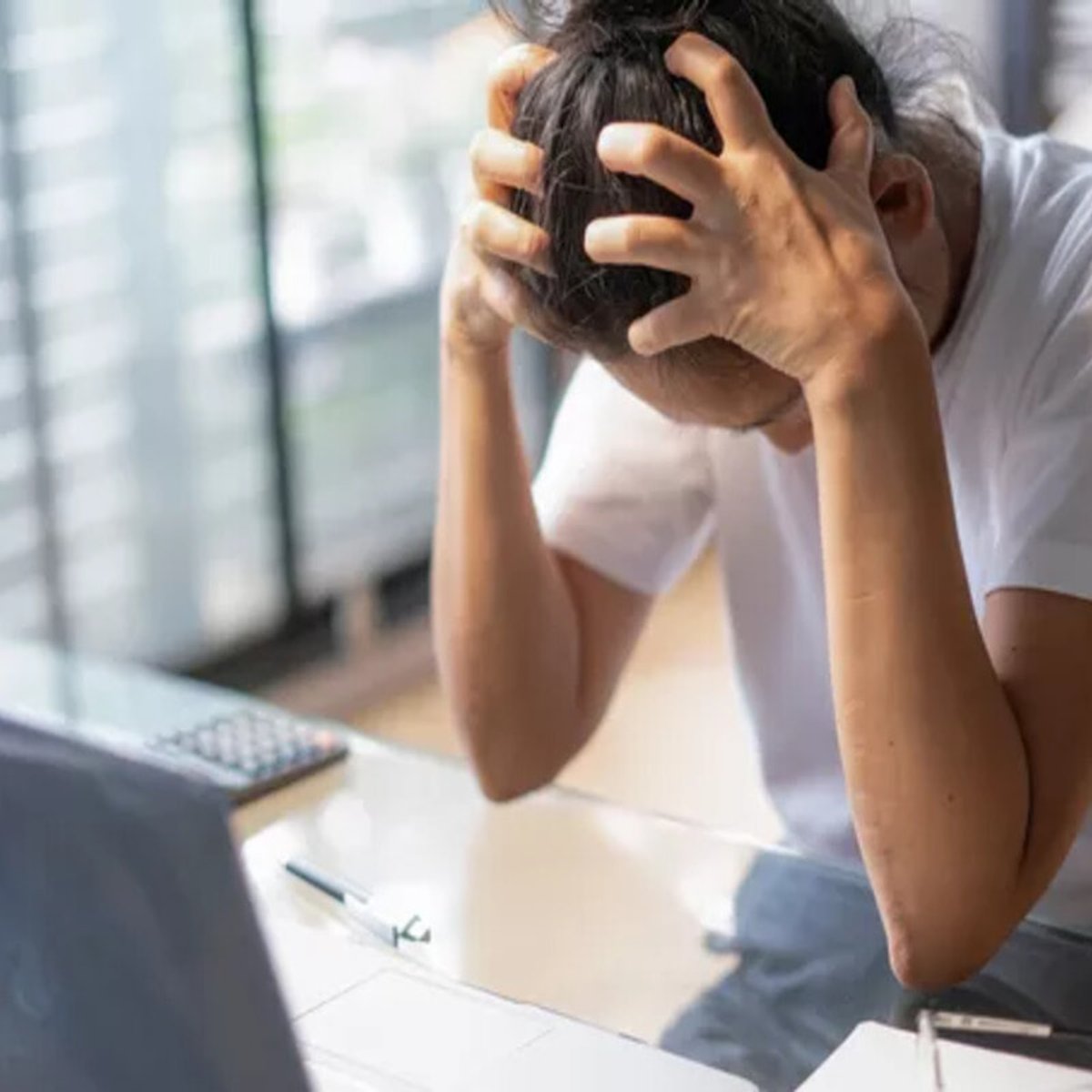 妊娠初期のつわりを和らげる自然療法を、助産師がアドバイス。