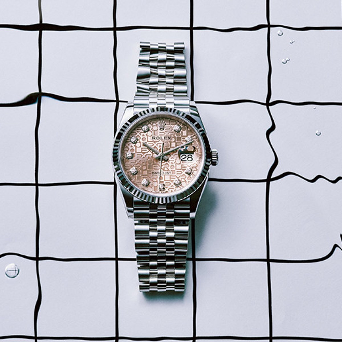 ロレックス、流されず変わらないエターナルなデザイン。