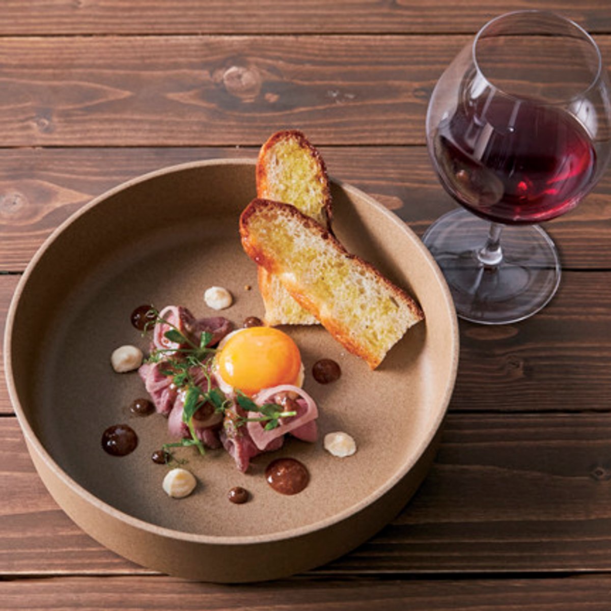 グラスのワインと軽めの料理で、”ひとり”を愉しめる3軒。