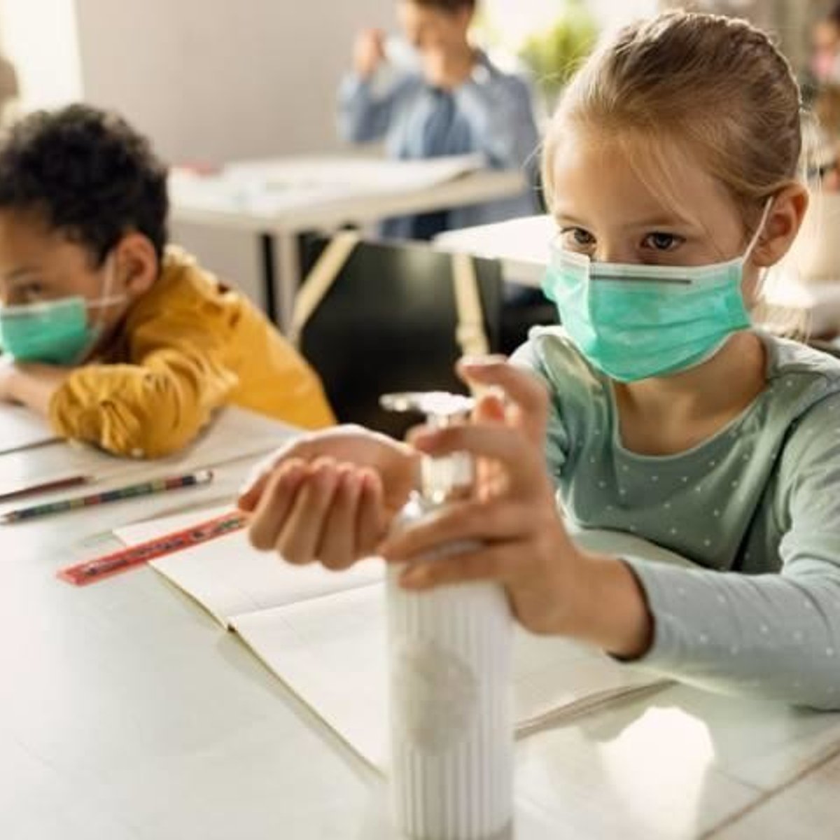 マスクの着用は、子どもの社会性発達を阻害する？