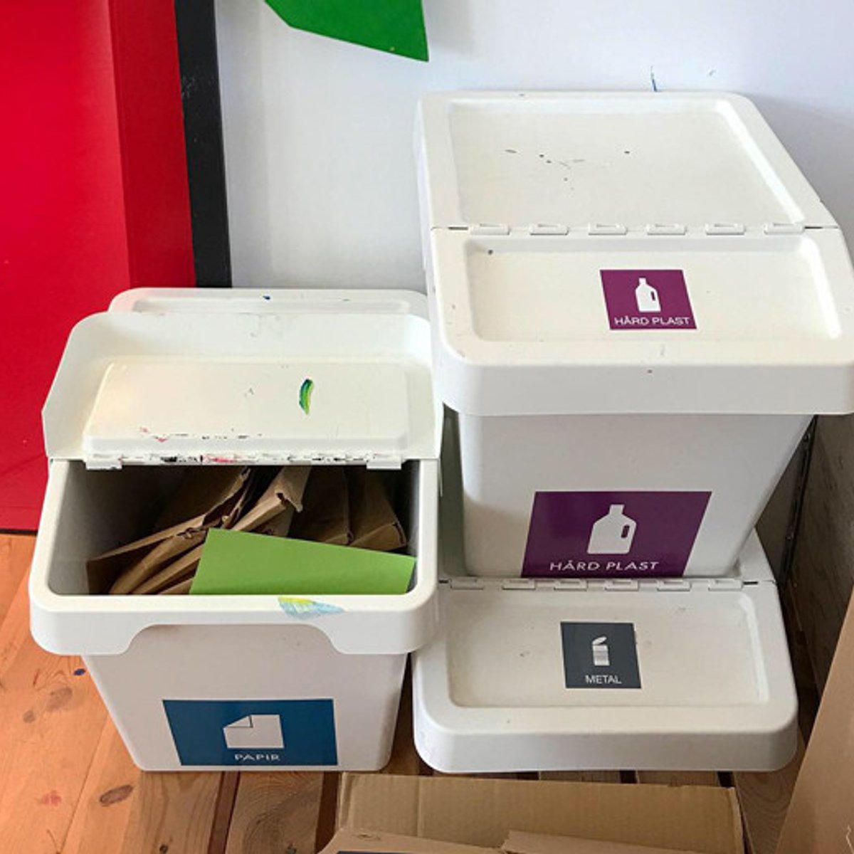 ゴミの分別が楽しくなる？ デンマークの標識は91種！