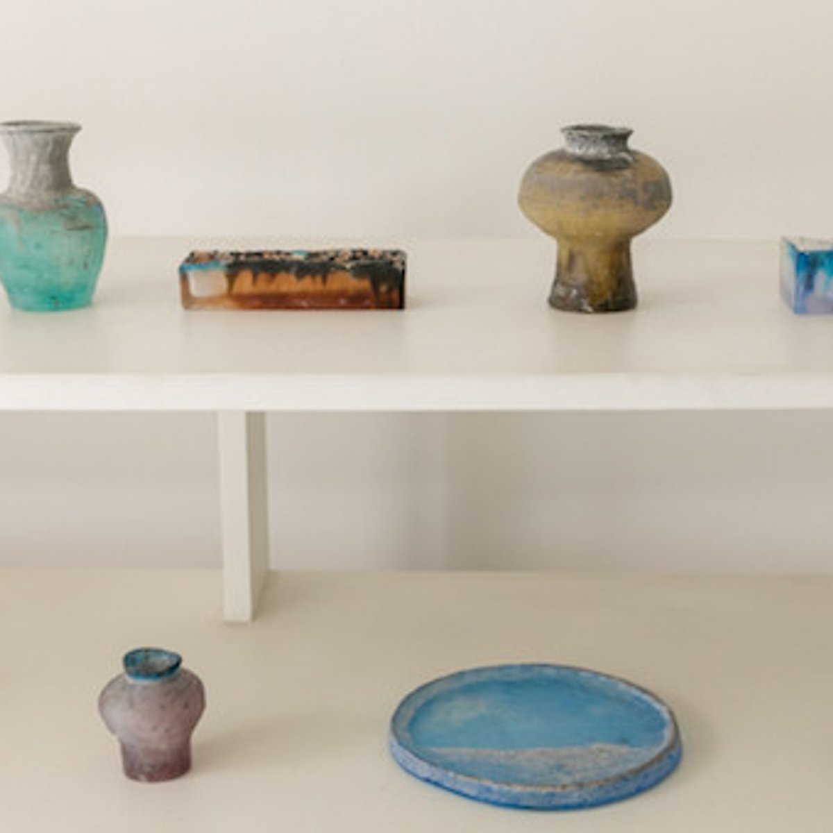 うつわディクショナリー#81　出土品のように神秘的、熊谷峻さんのガラス