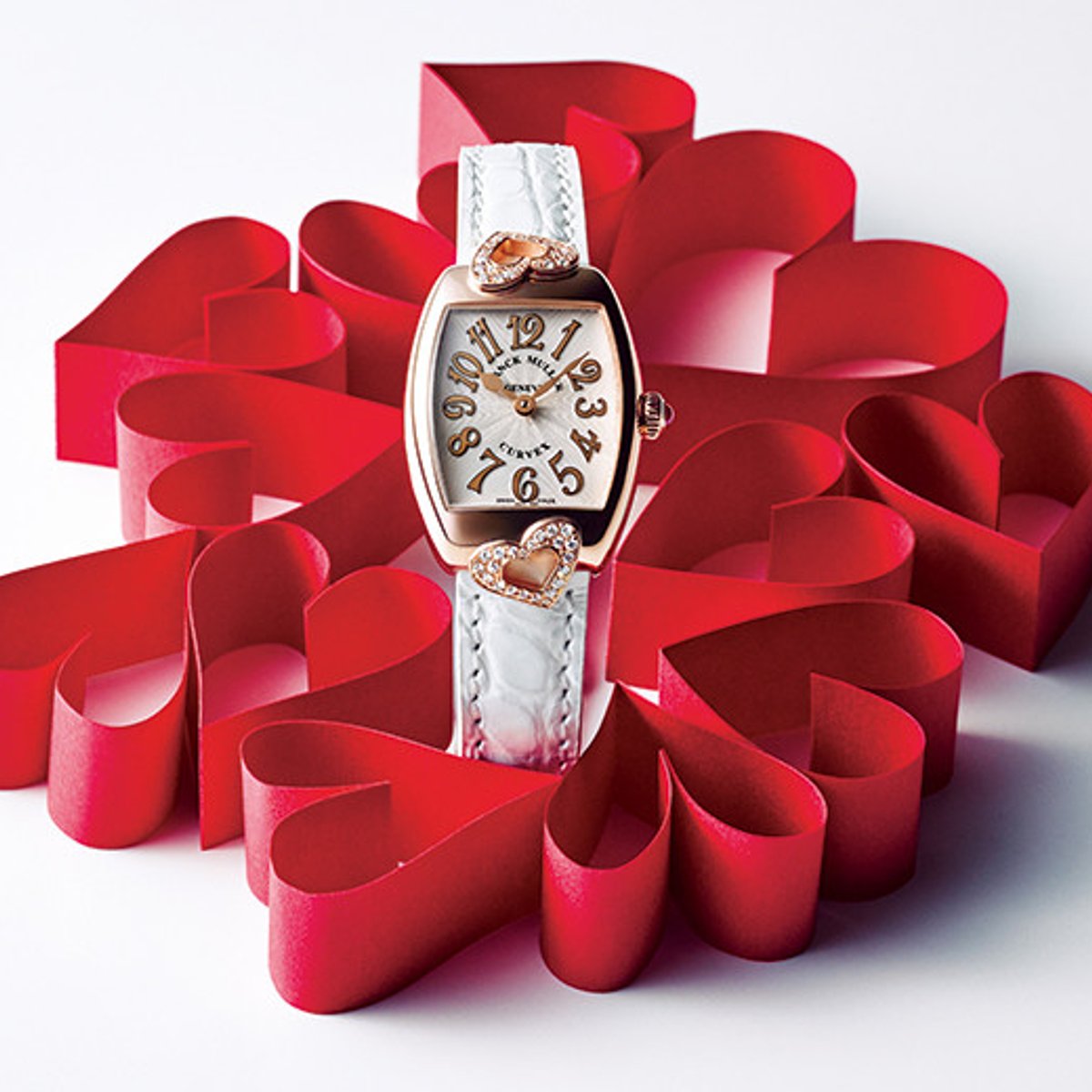 フランク ミュラー、フィロソフィーを秘めたシンボリックなハート。