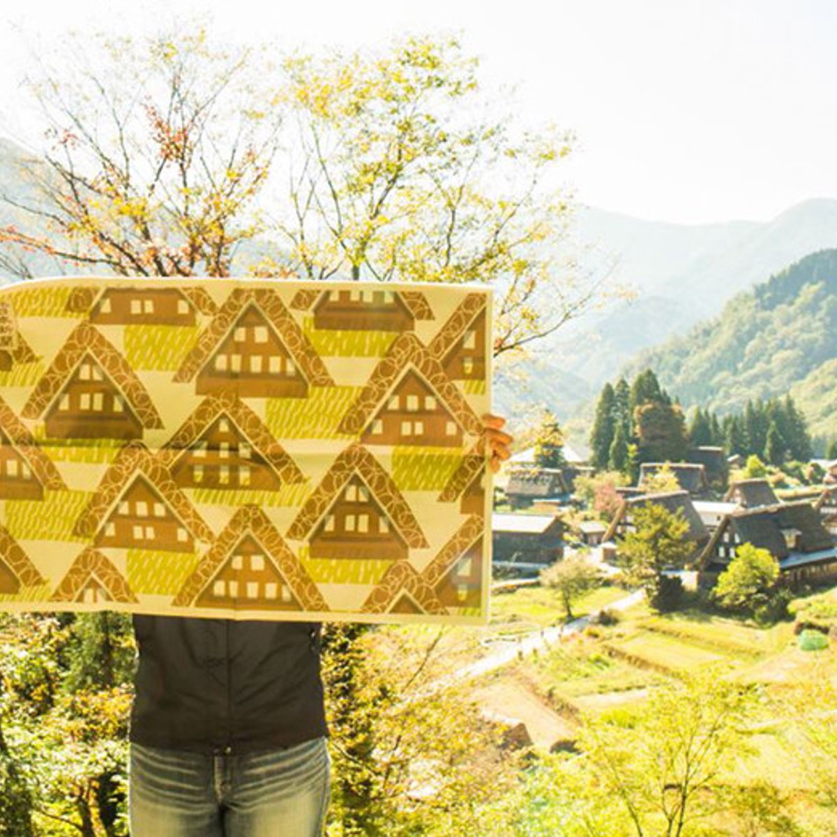 テキスタイルデザイナー、鈴木マサルが東京と富山で展覧会を開催。