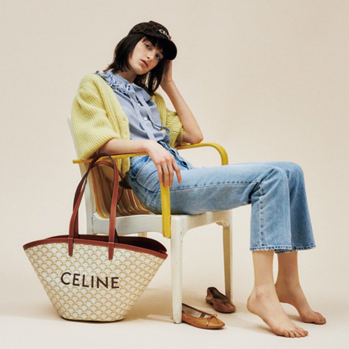 ヴァカンスムードで選びたい、靴とバッグ。