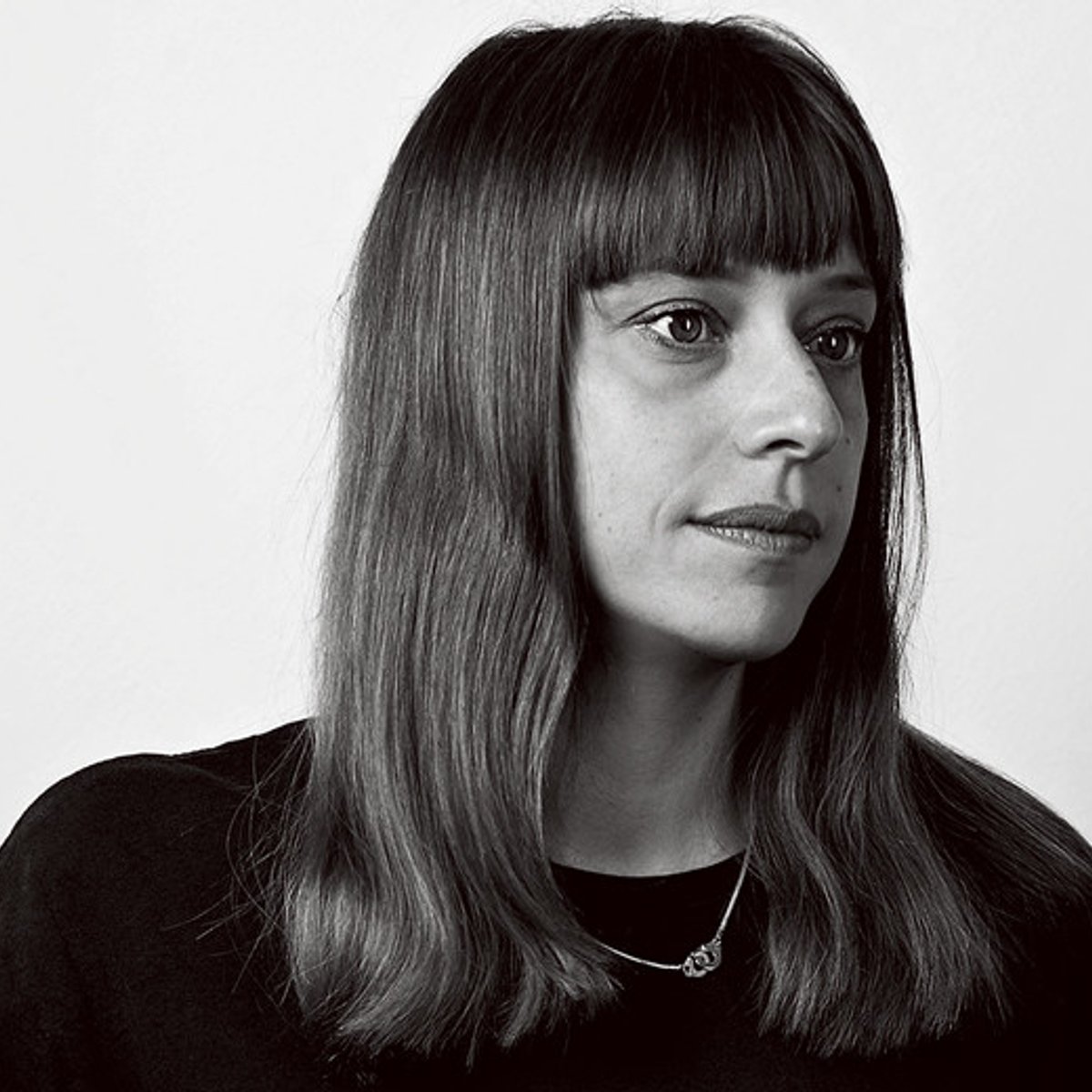 仕事も子育ても奮闘する、リアルな女性宇宙飛行士の物語。