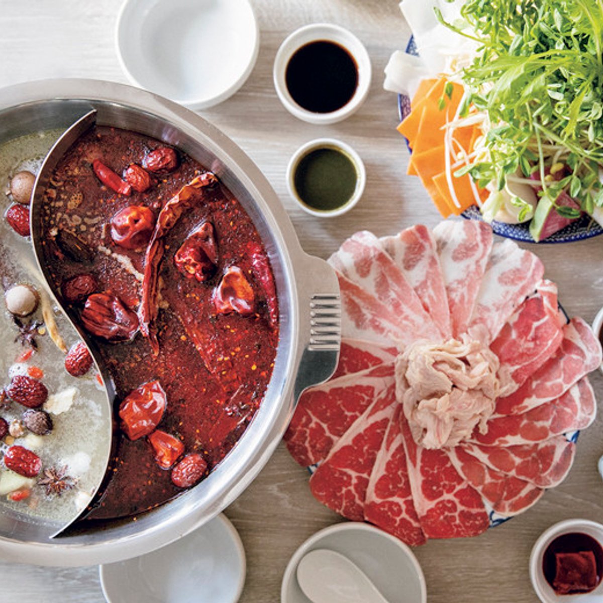 東京でモダンに花開く、おしゃれで美味しい東アジアグルメ！