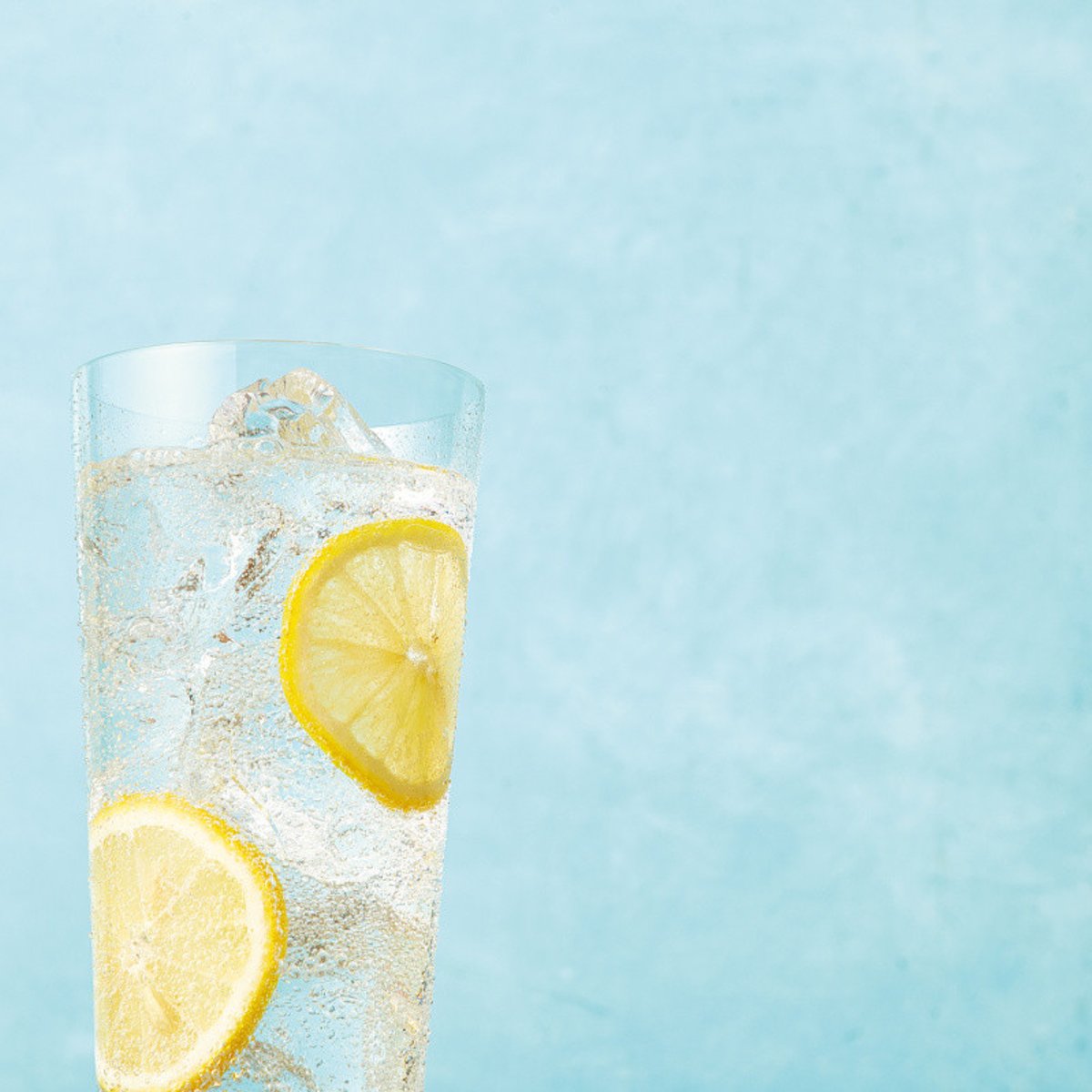 自宅でも簡単にできる、本格派レモンサワーのつくり方。