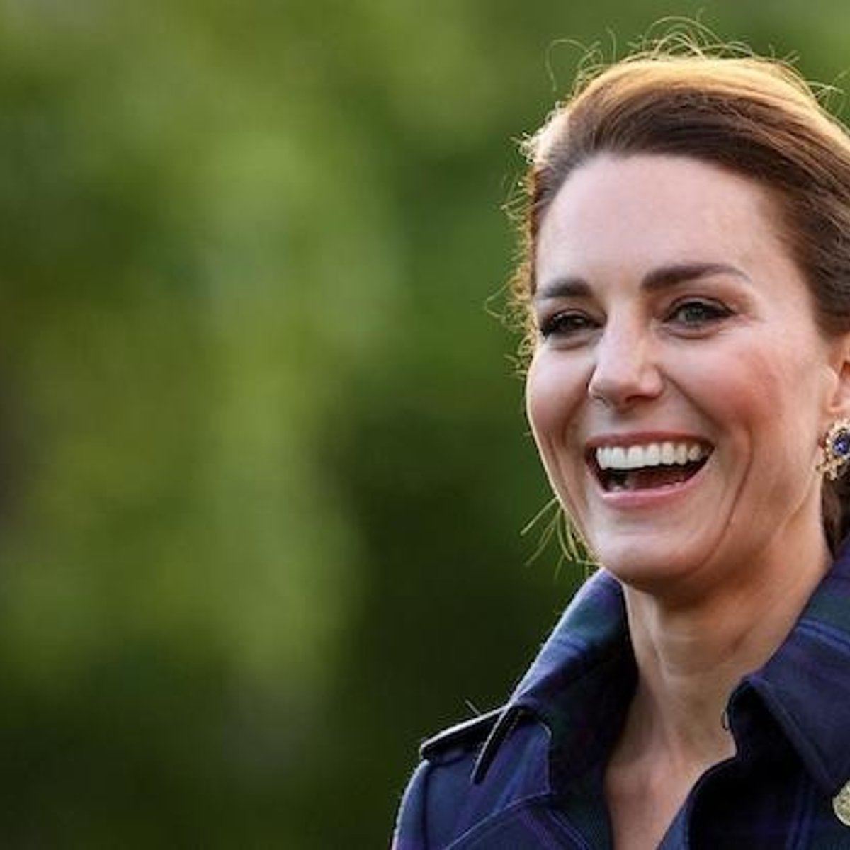 キャサリン妃のジュエリーが示す、女王との特別な絆。