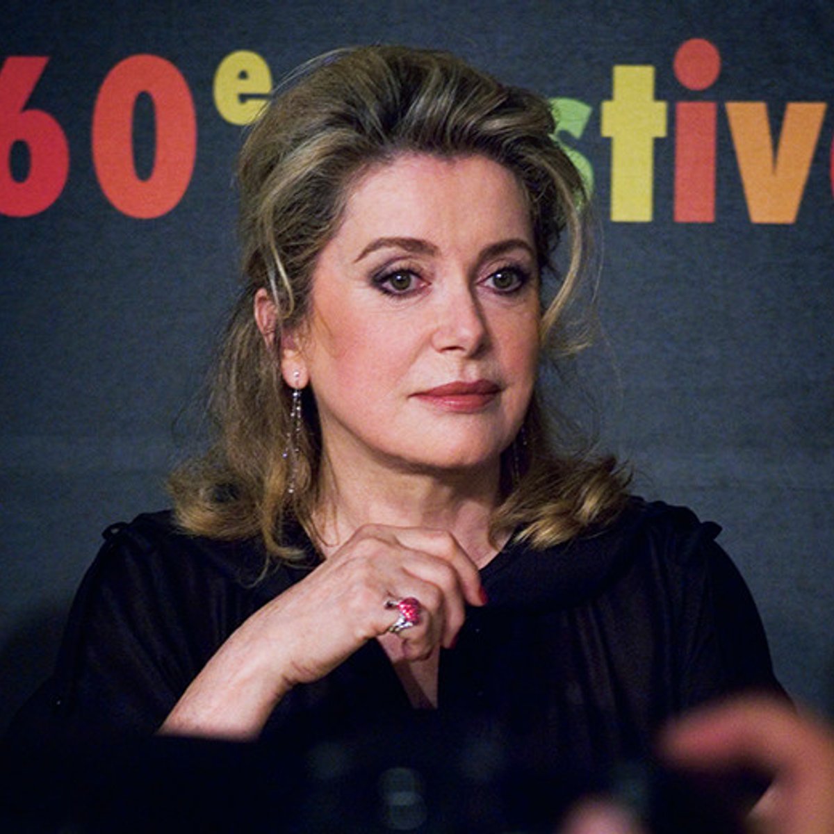 フランス女優に宿る、美しく在ることの意義。