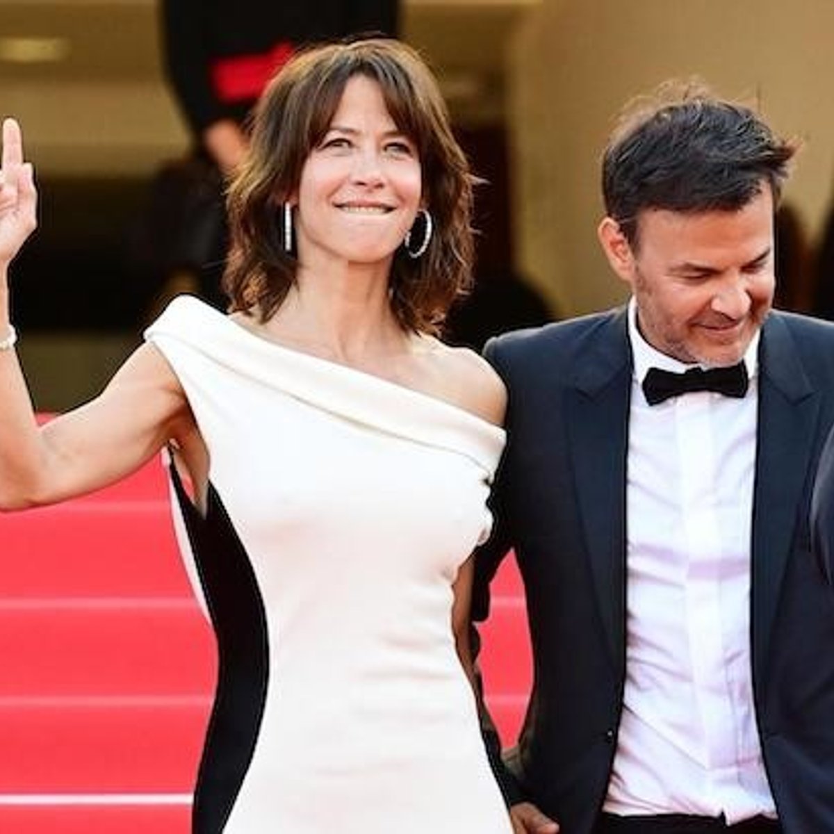 ソフィー・マルソー、新時代のカンヌをダンスで祝う！