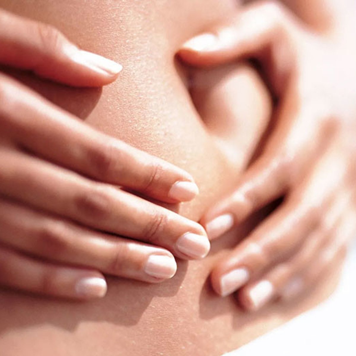 ストレス、疲労を癒やす3つのセルフマッサージ。