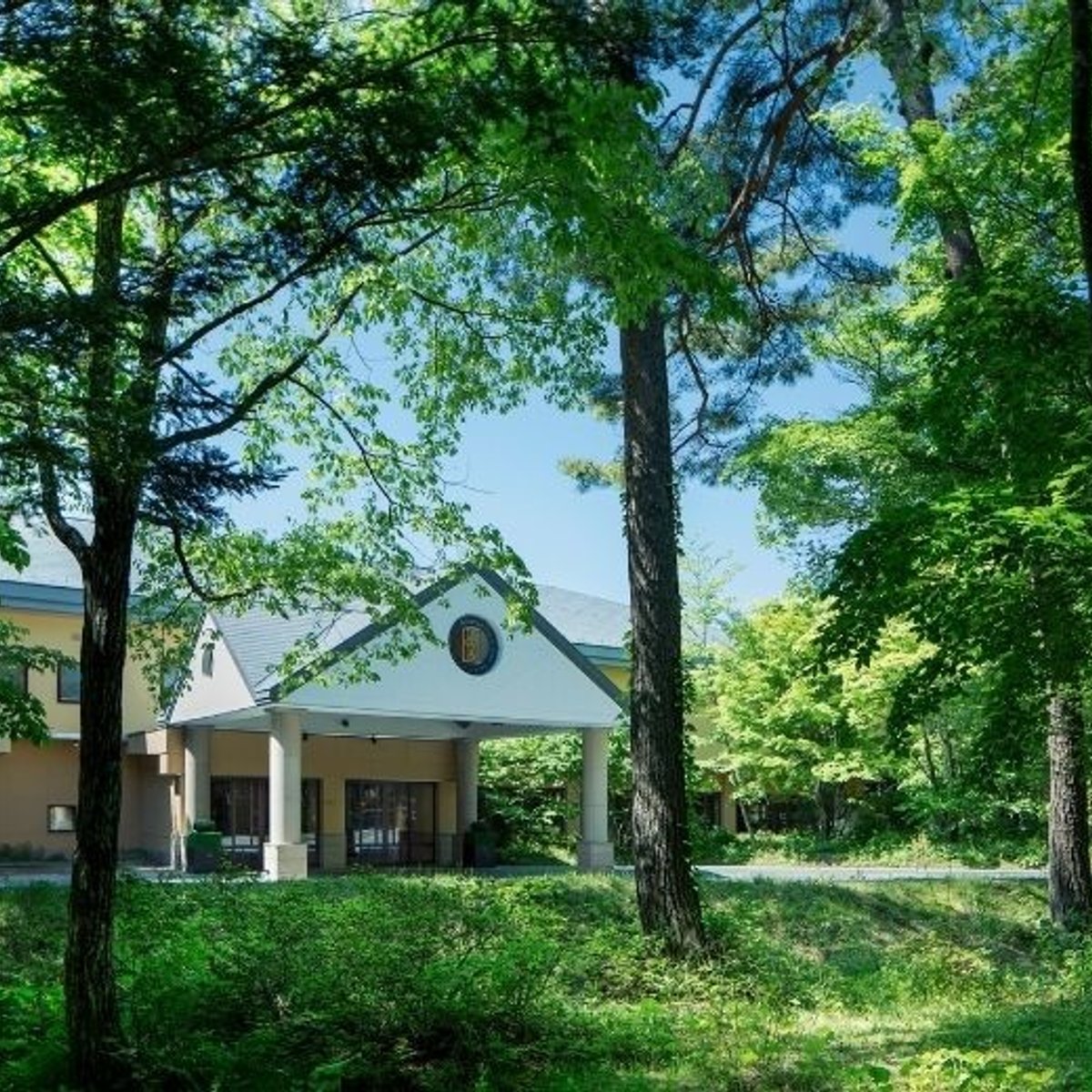 夏休み、涼を求めて地球に優しいホテルへ。