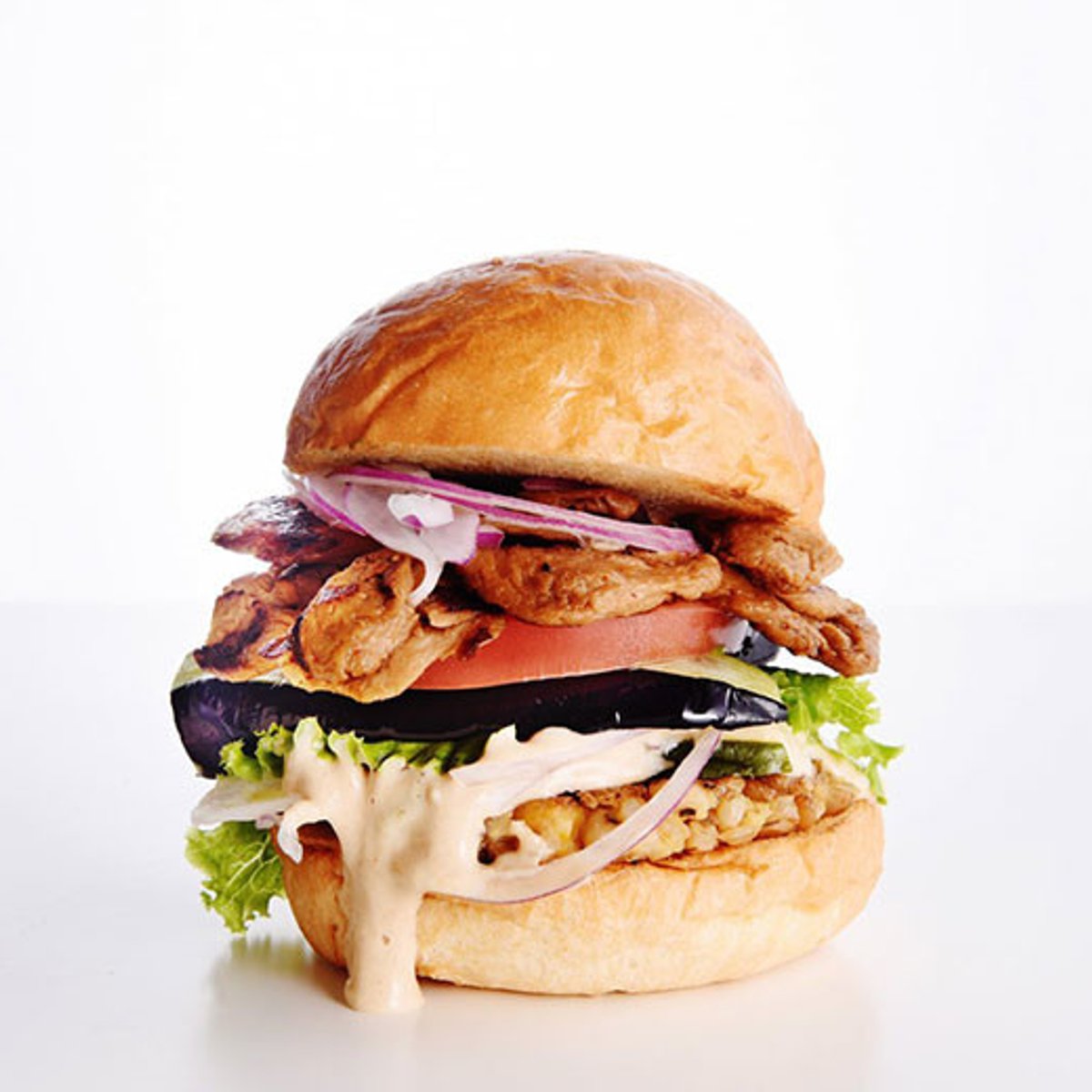 食べた分だけ社会貢献！ 100%植物性バーガーが登場。