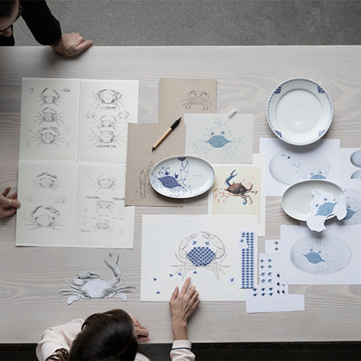 ロイヤル コペンハーゲンに、水辺の生きものが出現!?