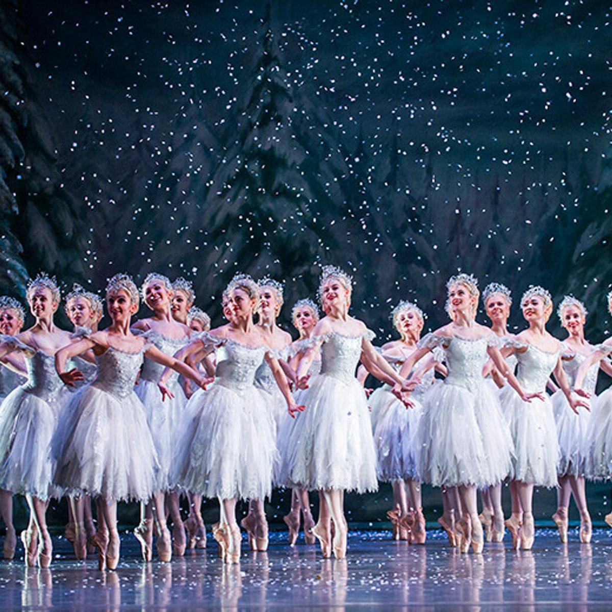 シーズン到来!　バレエやオペラでイギリスの冬に備える。