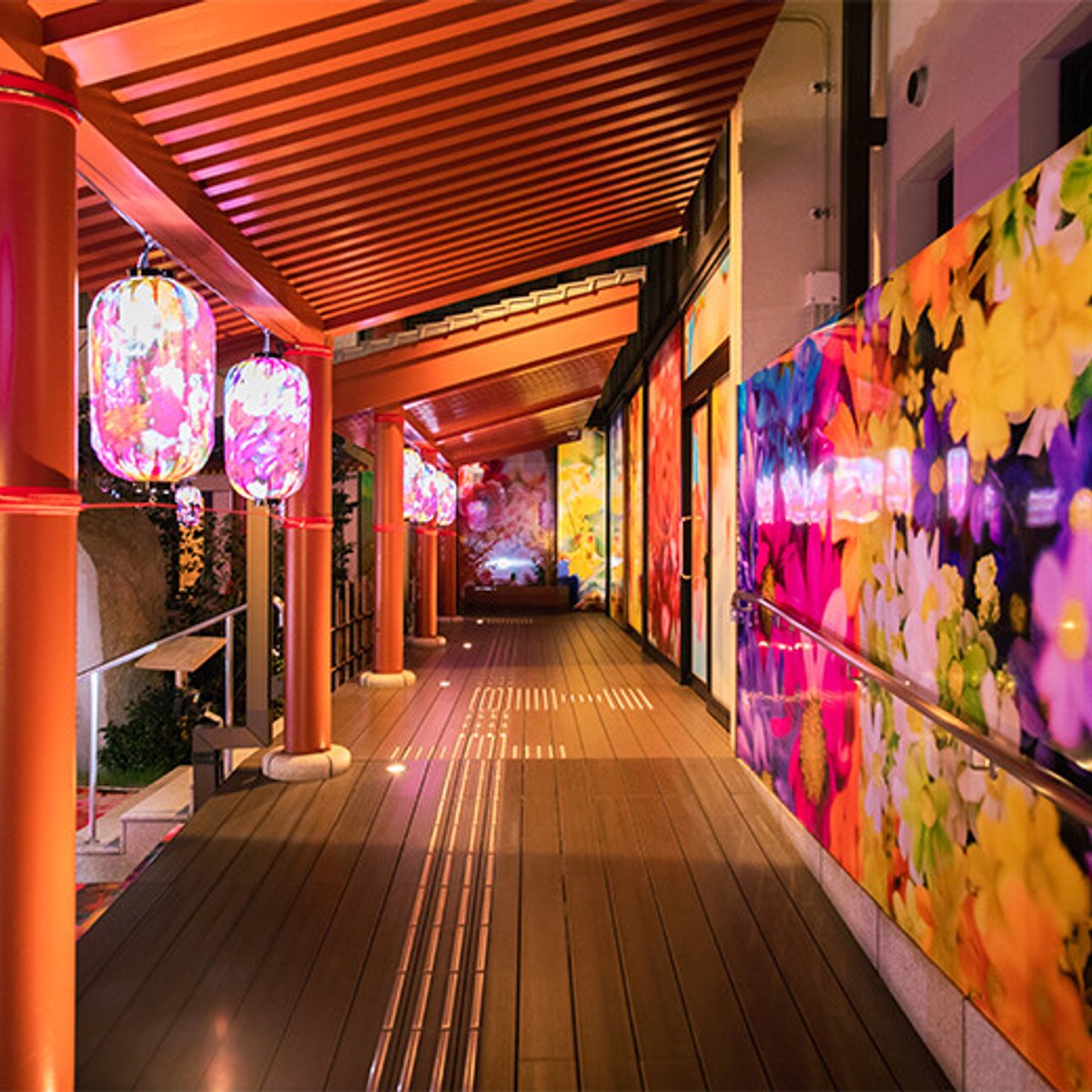 道後温泉で、アートとともにいい湯だな！