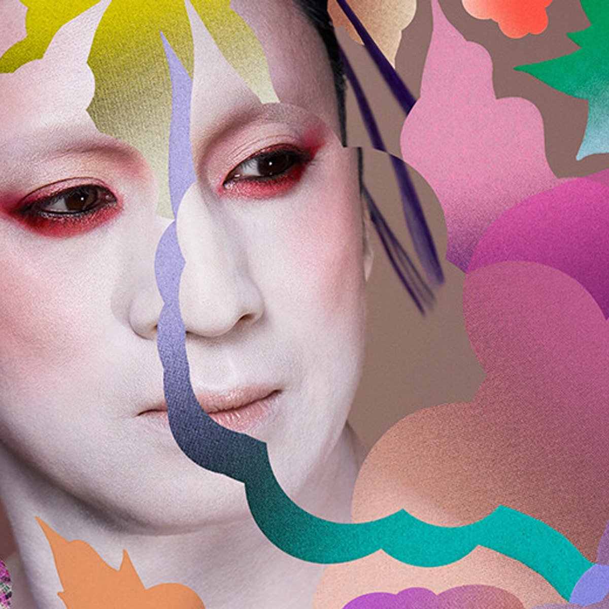 松本幸四郎『Kesho』展で、歌舞伎化粧の新境地を目撃。