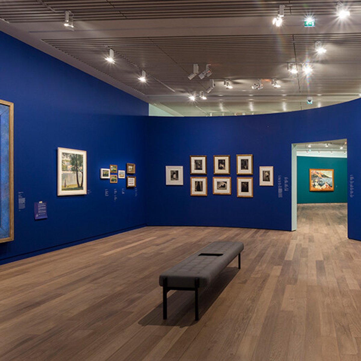 オルセー美術館、画家シニャックが集めた絵画展がおもしろい。