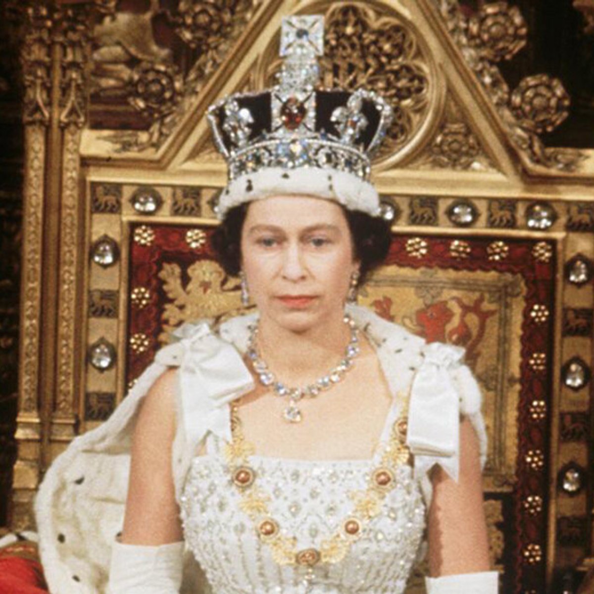 人生の最盛期、40歳を迎えた頃の英国王室のメンバーたち。