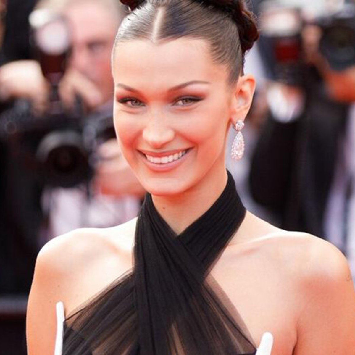 ベラ・ハディッドがヴィクトリアズ・シークレットにカムバック！