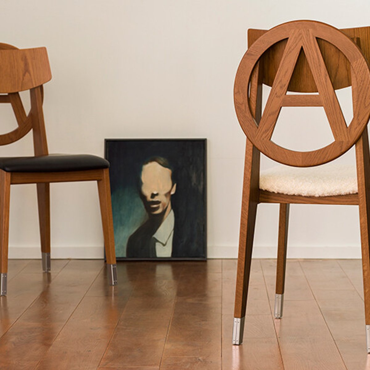 アンダーカバーが、天童木工製作のチェアを販売開始。