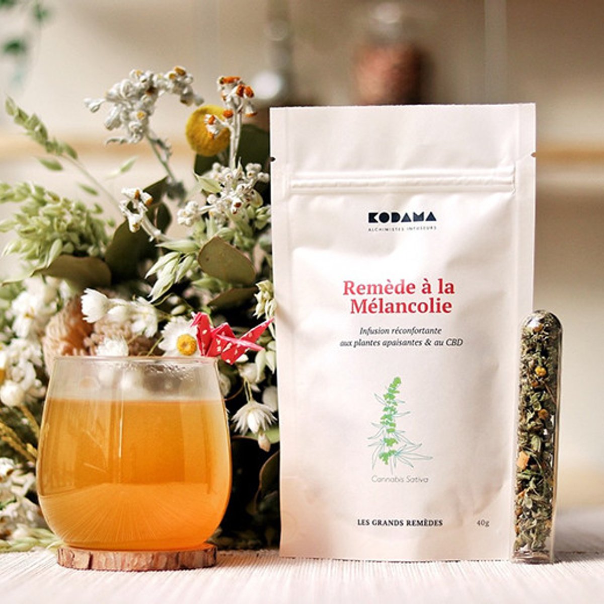 鬱気分の時、コダマが自然療法士と生み出したCBDティーを。