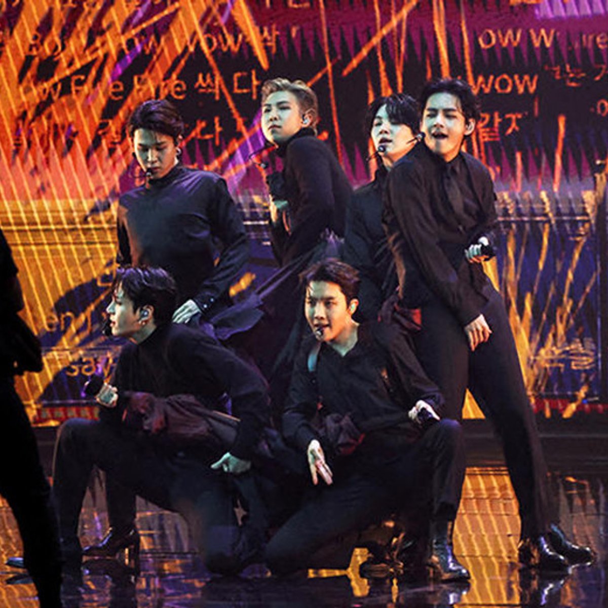 グラミー賞でBTSテテが見せた最強のコミュ力。