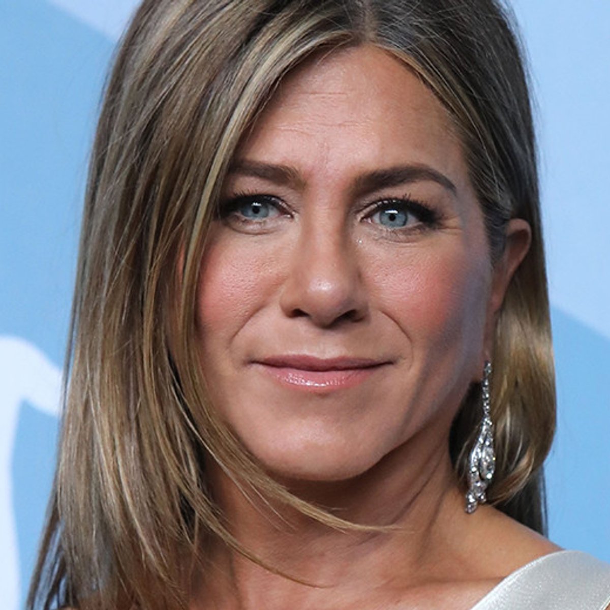 ジェニファー・アニストン、不眠症との戦いを明かす。