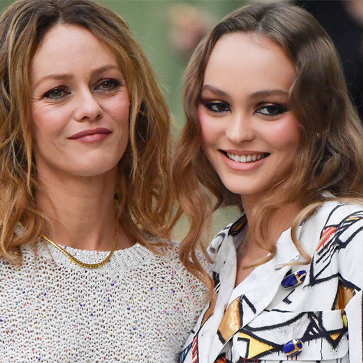 リリー＝ローズ、母の日に自分そっくりな写真を公開。