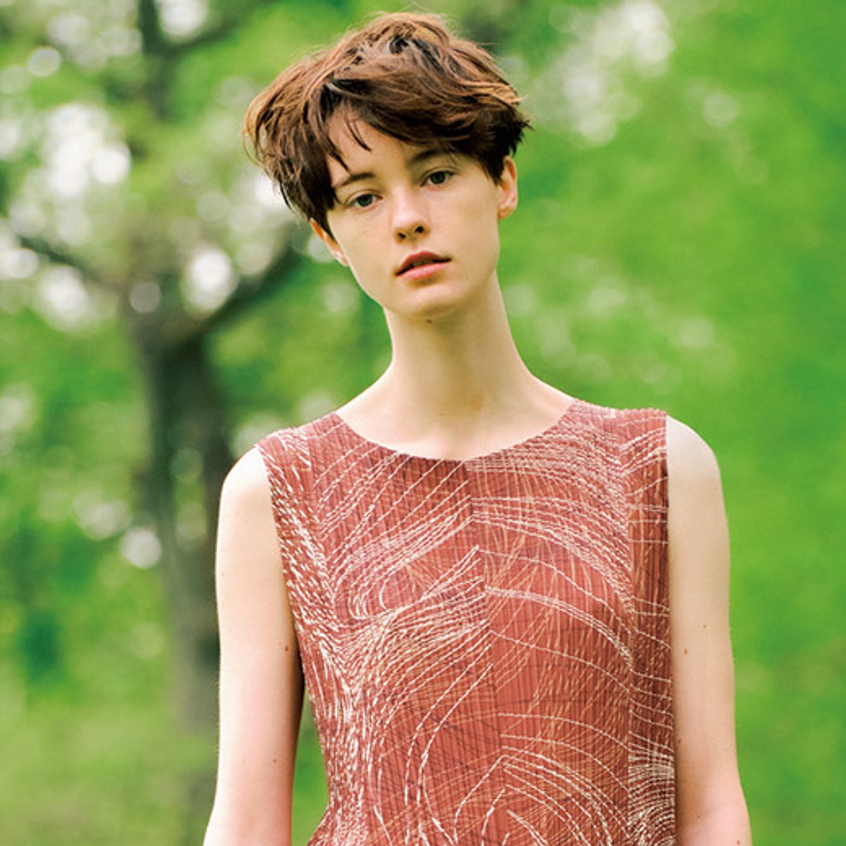 【希少】イッセイミヤケ シルク100% ノースリーブ トップス M 茶 90S ISSEY MIYAKE - 古着 ISSEY MIYAKE イッセイミヤケ 90s シルクブレンド