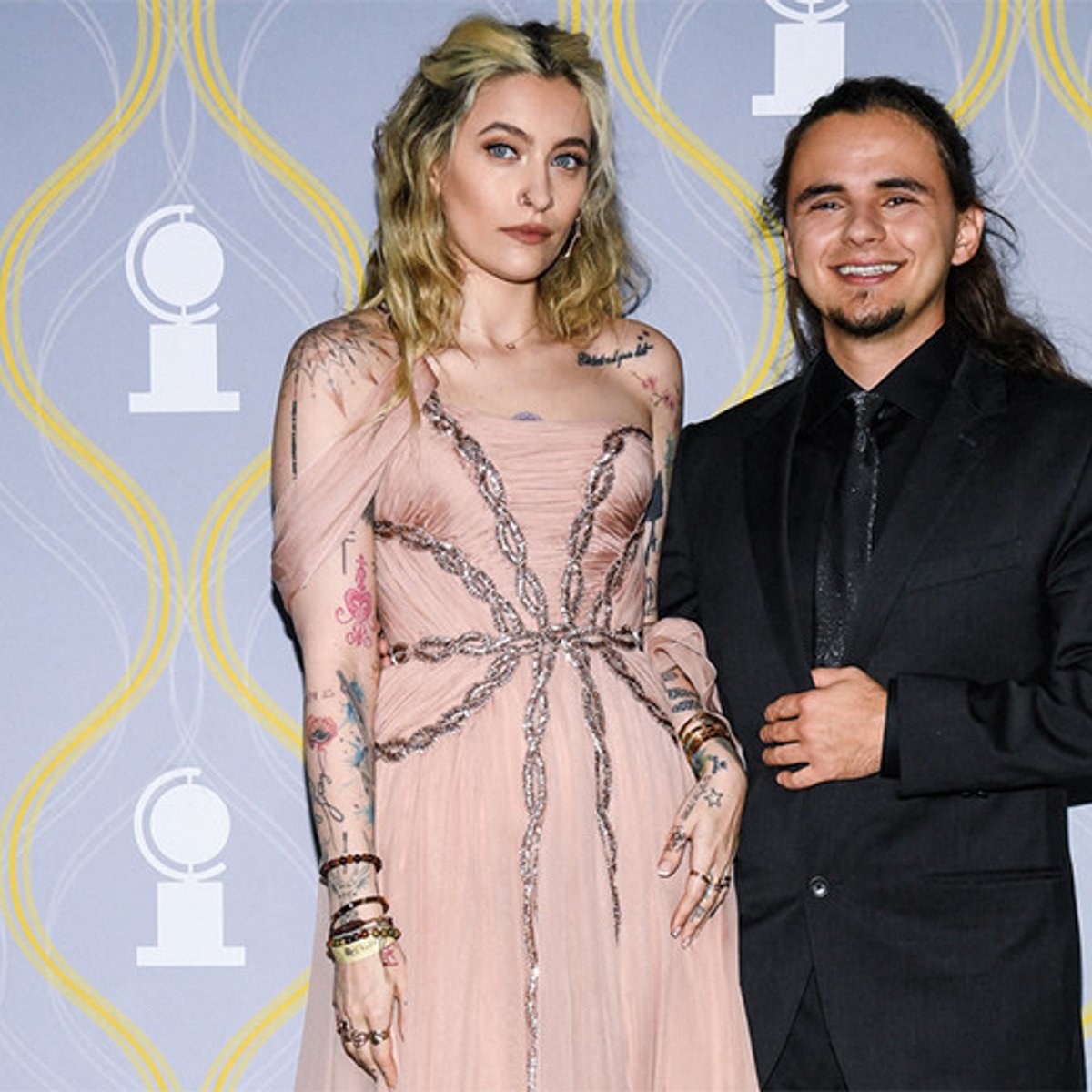 マイケル・ジャクソンの子どもたちがトニー賞授賞式に登場！