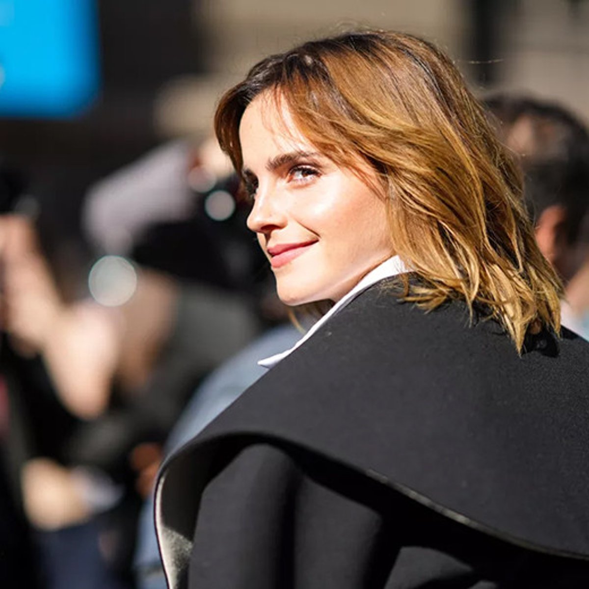 オートクチュールウィークのパリに現れたエマ・ワトソン。