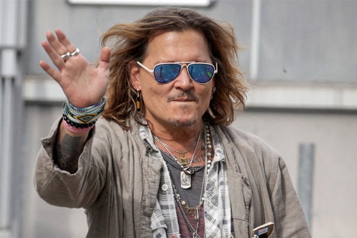 220815-johnny-depp-ogp-1.jpg