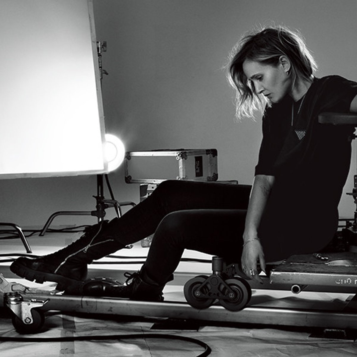 限りなく知的、そしてラディカル。シネマな女、ジュリア・デュクルノー。